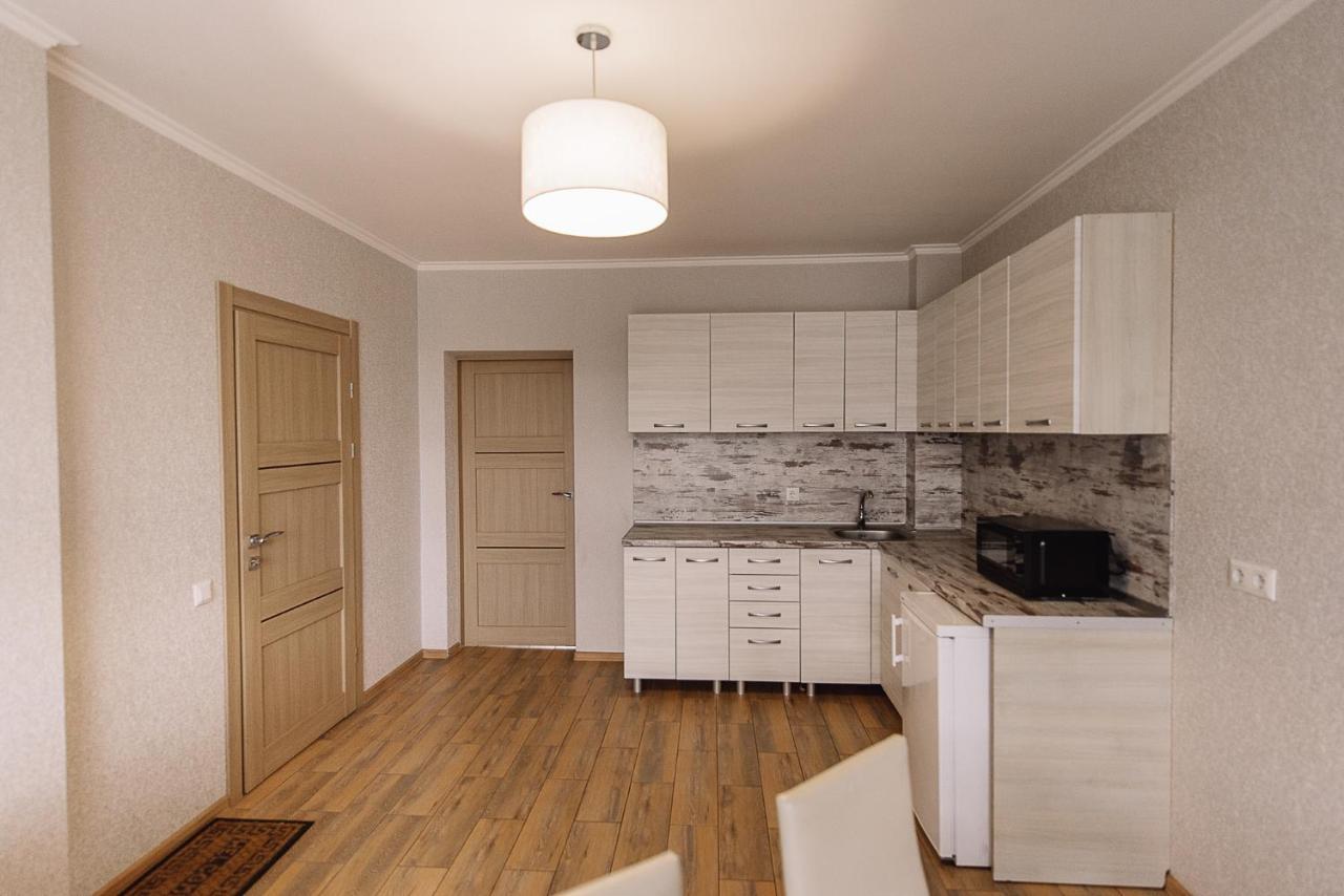 Brooklyn 2 Hotel Yablunytsya Eksteriør billede