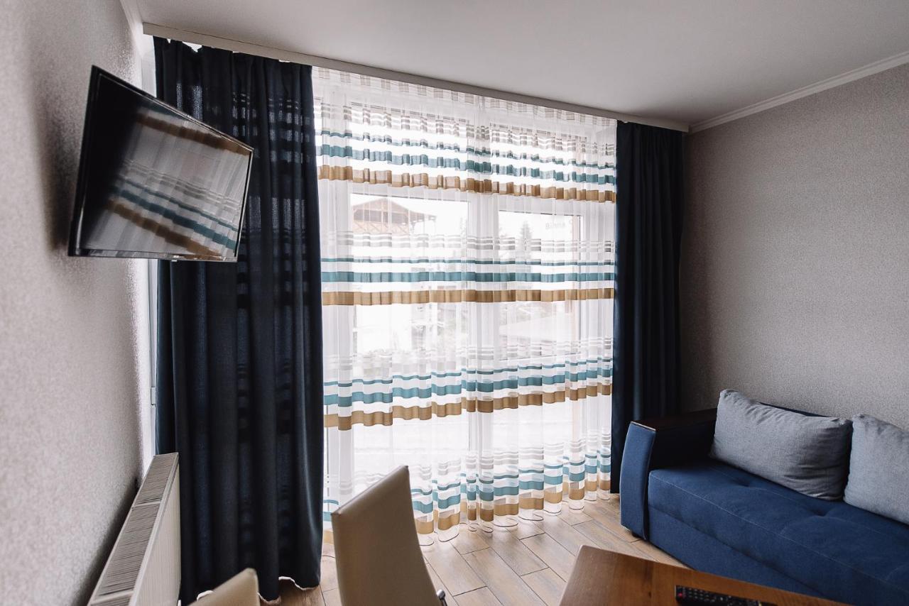 Brooklyn 2 Hotel Yablunytsya Eksteriør billede